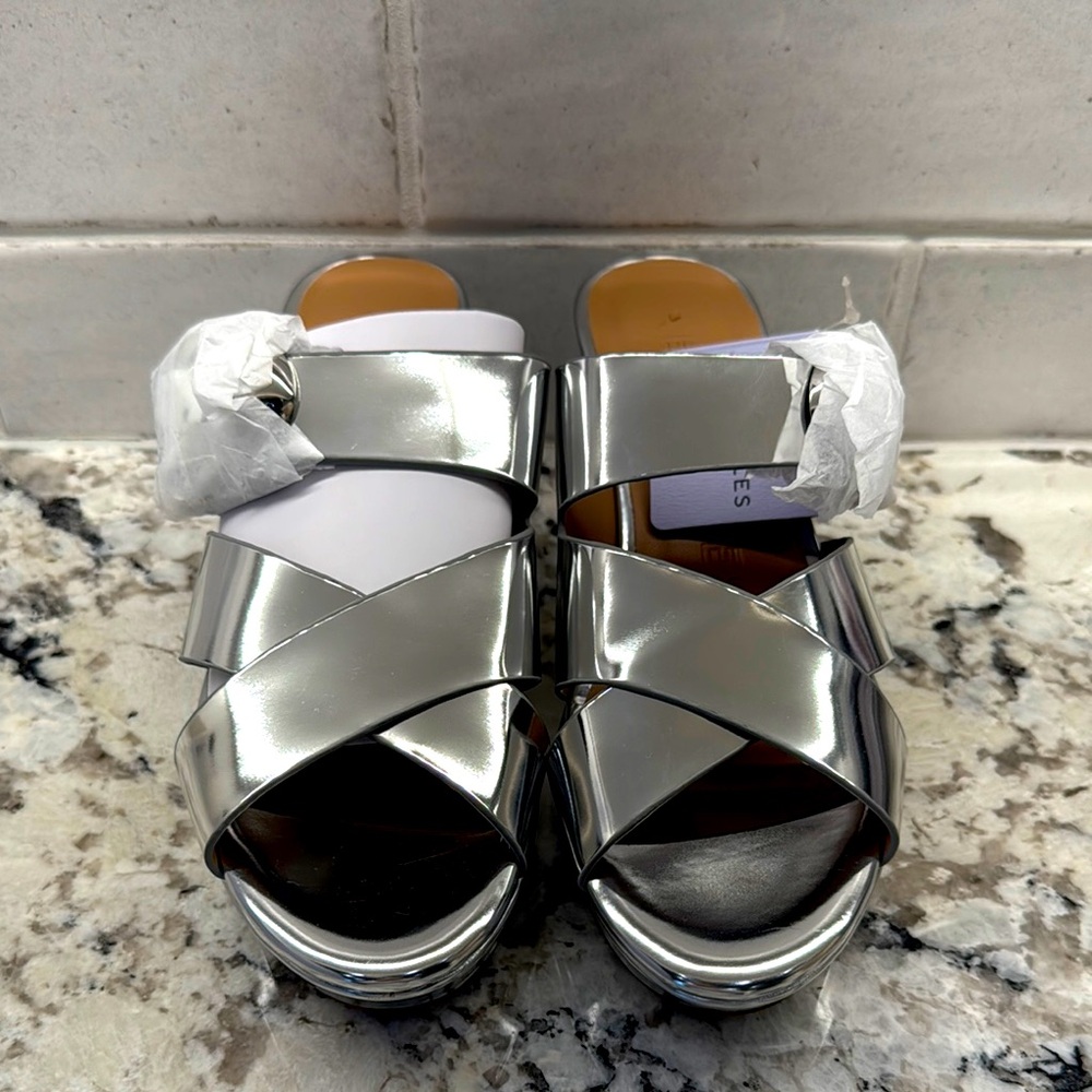 NIB Aerosoles Metallic Silver Women's Chunky Slide Sandals - Suze 7